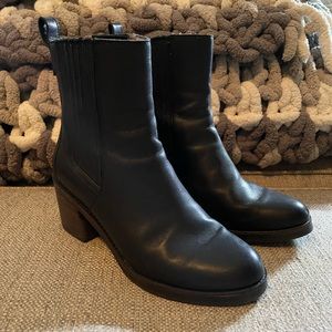 Women’s UGG Boots